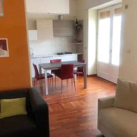 Casa Centrale- Holiday House *